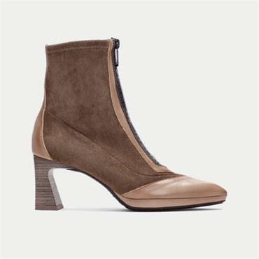 Hispanitas Atlanta Front Zip Heel Boot - Taupe Suede